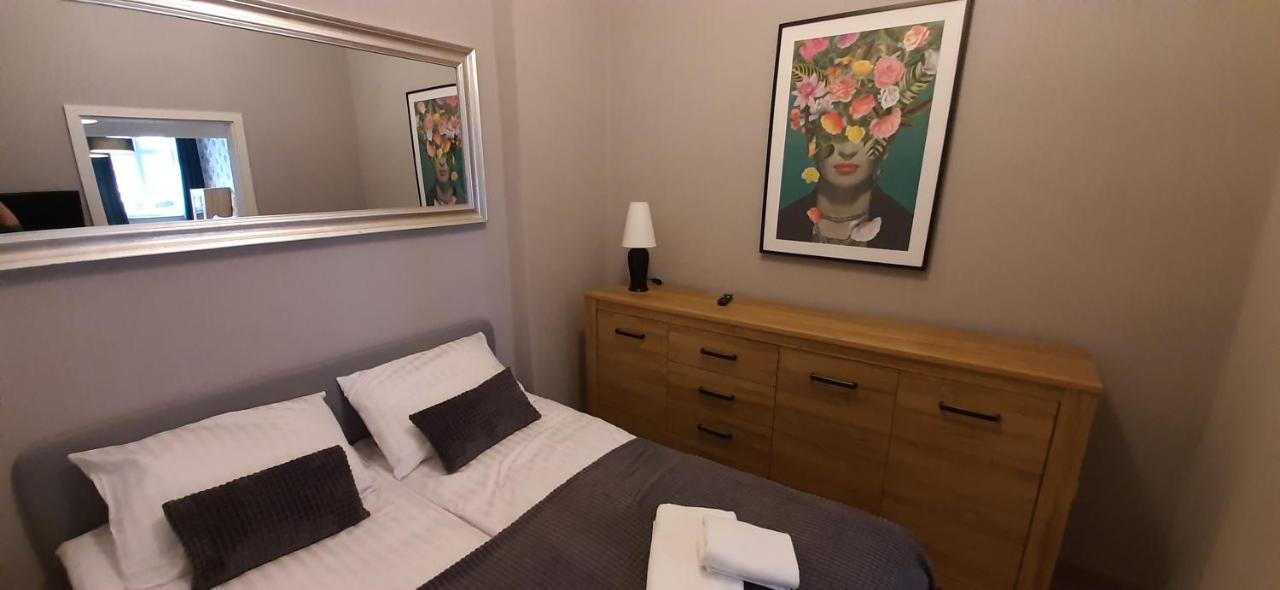 Apartamenty 21 Stare Miasto ชเตชชิน ภายนอก รูปภาพ